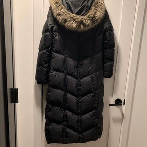 London Fog long down coat women PXS